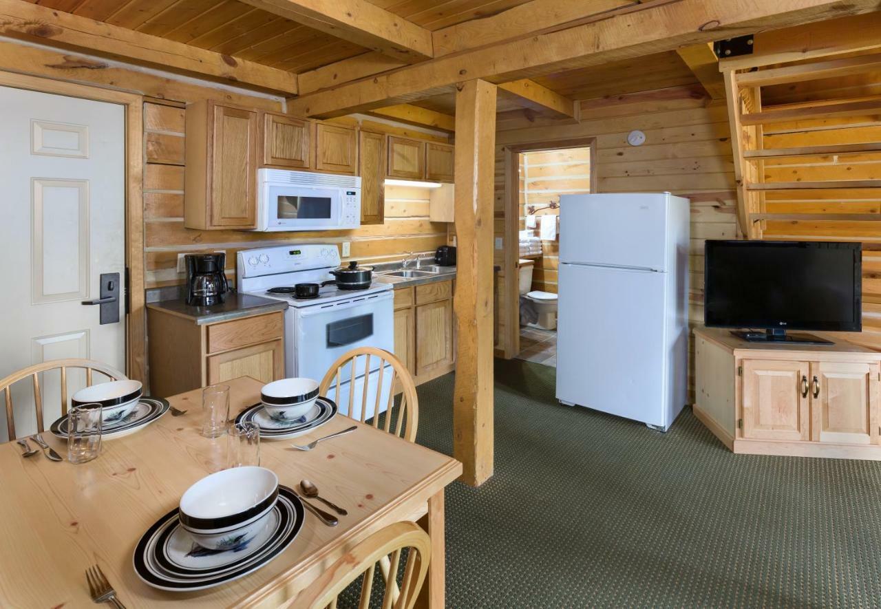 Rock Crest Lodge & Cabins Custer Bagian luar foto