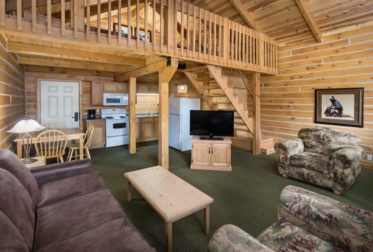 Rock Crest Lodge & Cabins Custer Bagian luar foto